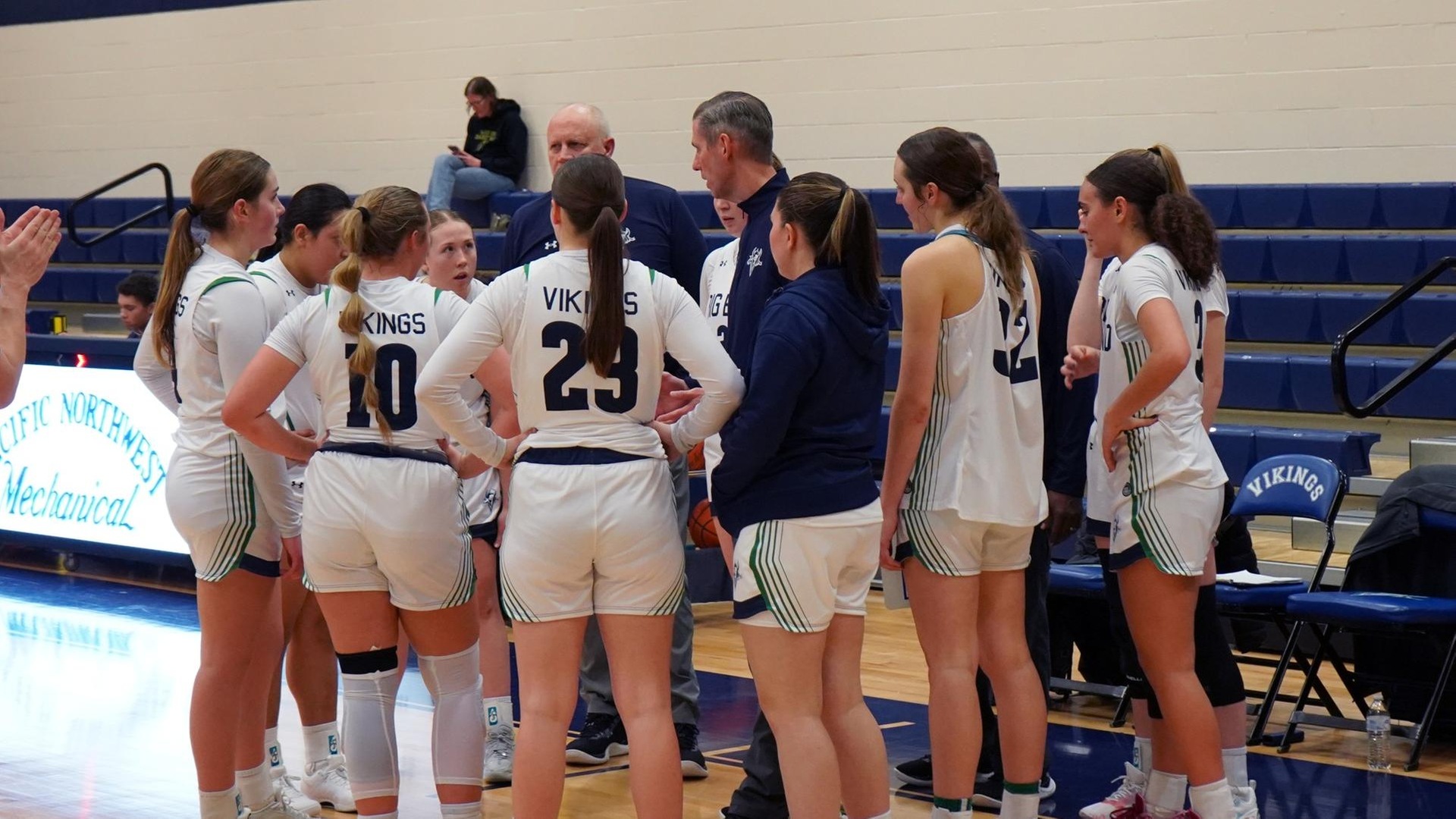 Lady Vikes Shine at NWAC Crossover Tournament Despite Narrow Loss