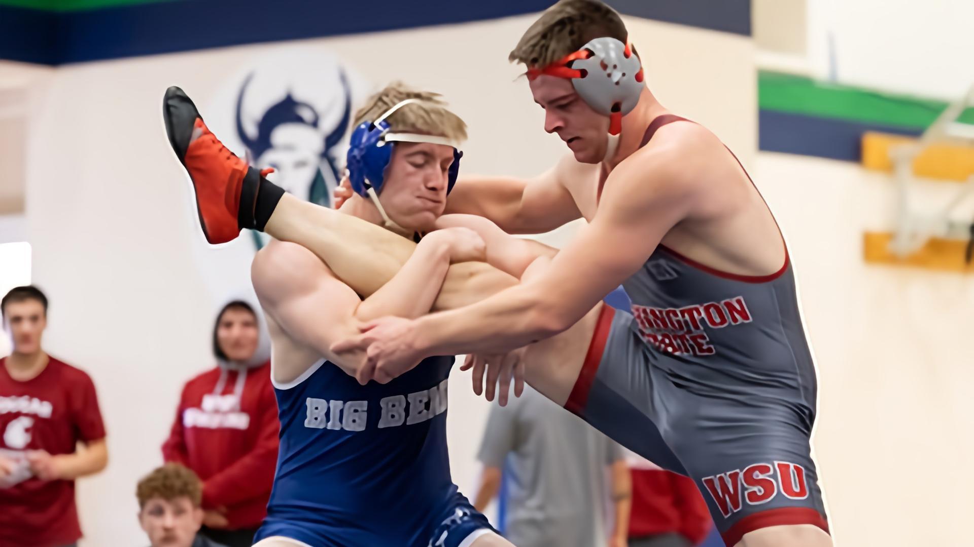 Vikings Topple WSU Cougars in Thrilling Dual